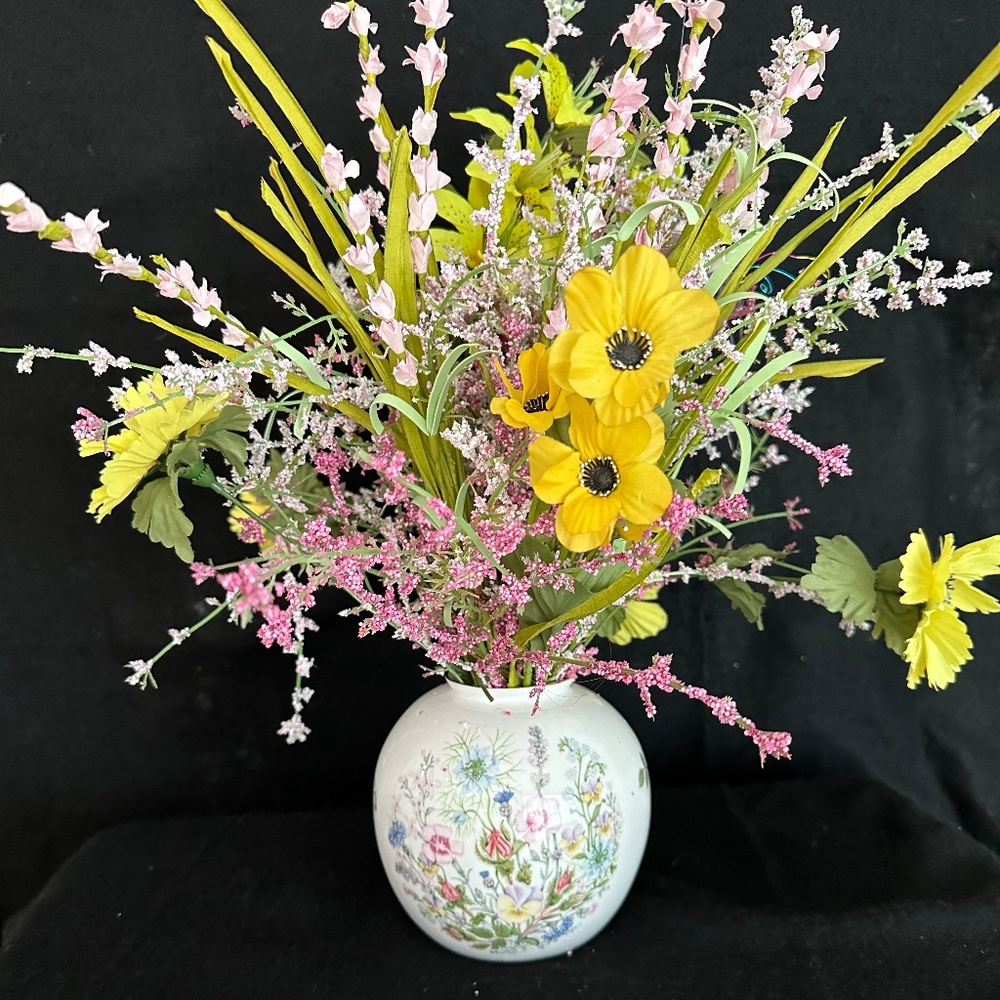 Vintage Ansley Round Bone China Vase, wild Tudor Pattern